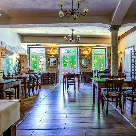 Grono Отель типа 