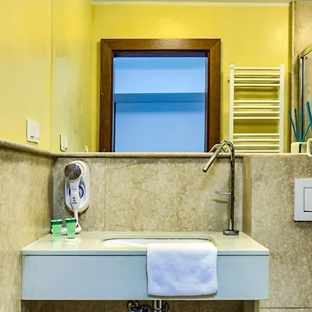 Grono Bed & Breakfast