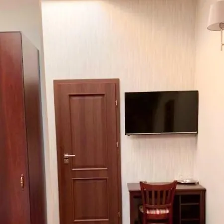 Oda ve Kahvaltı Grono Çestohova