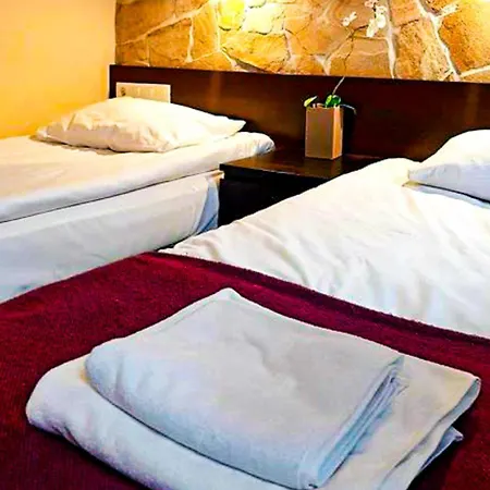 Grono Bed & Breakfast 4*