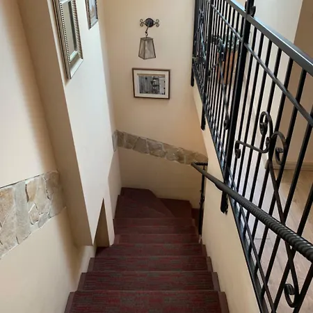 Grono Отель типа 